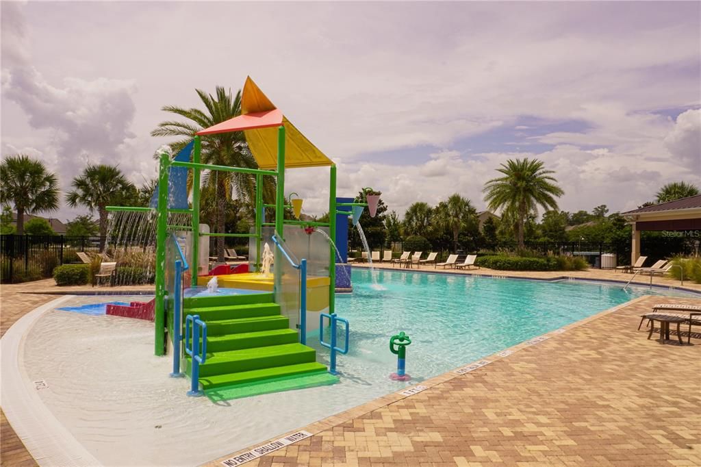 For Rent: $2,500 (4 beds, 2 baths, 1714 Square Feet)