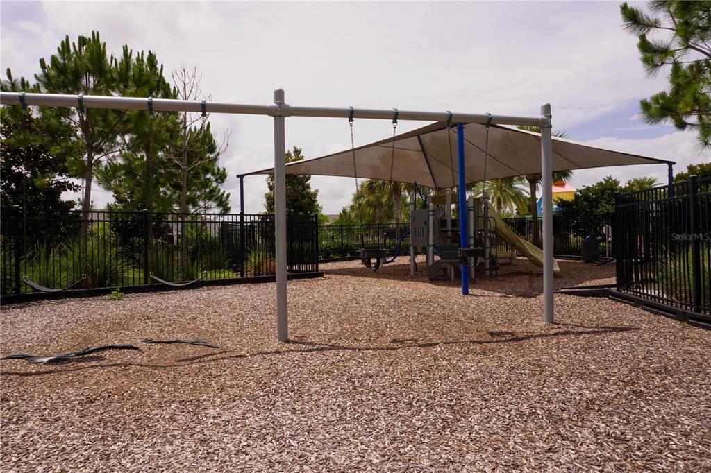 For Rent: $2,500 (4 beds, 2 baths, 1714 Square Feet)
