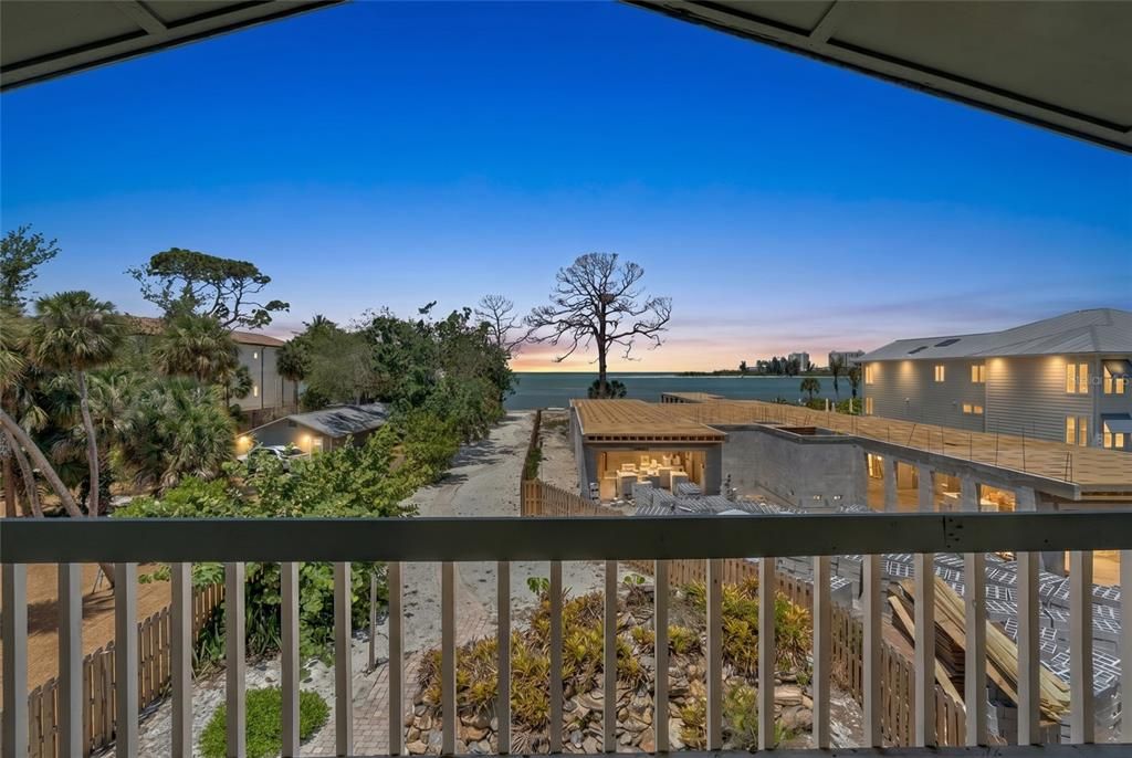 For Rent: $6,500 (4 beds, 4 baths, 3031 Square Feet)