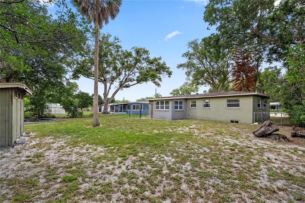 For Sale: $265,000 (3 beds, 2 baths, 1173 Square Feet)