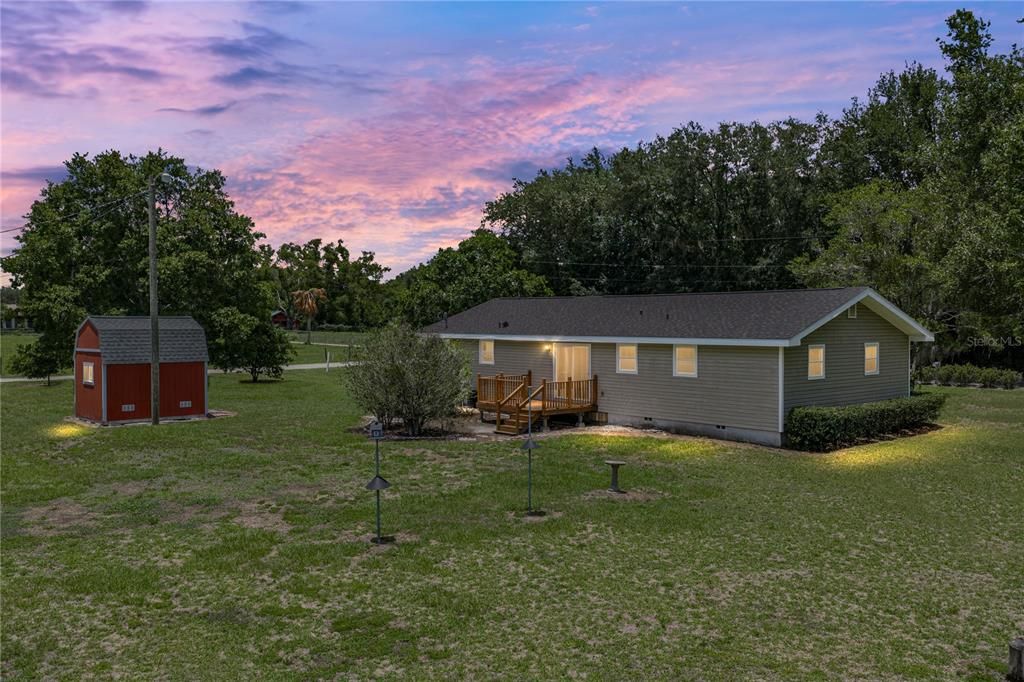 For Sale: $319,900 (2 beds, 2 baths, 1456 Square Feet)