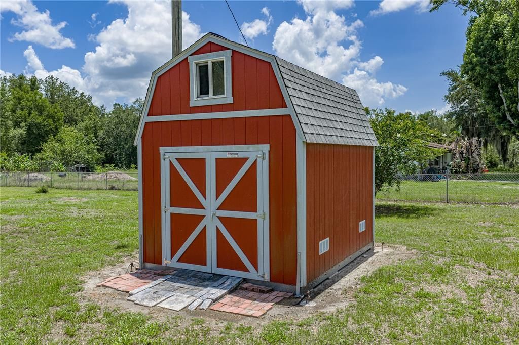 For Sale: $319,900 (2 beds, 2 baths, 1456 Square Feet)
