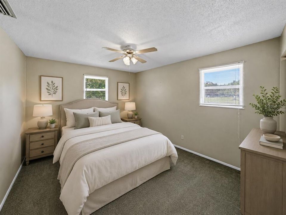 For Sale: $319,900 (2 beds, 2 baths, 1456 Square Feet)