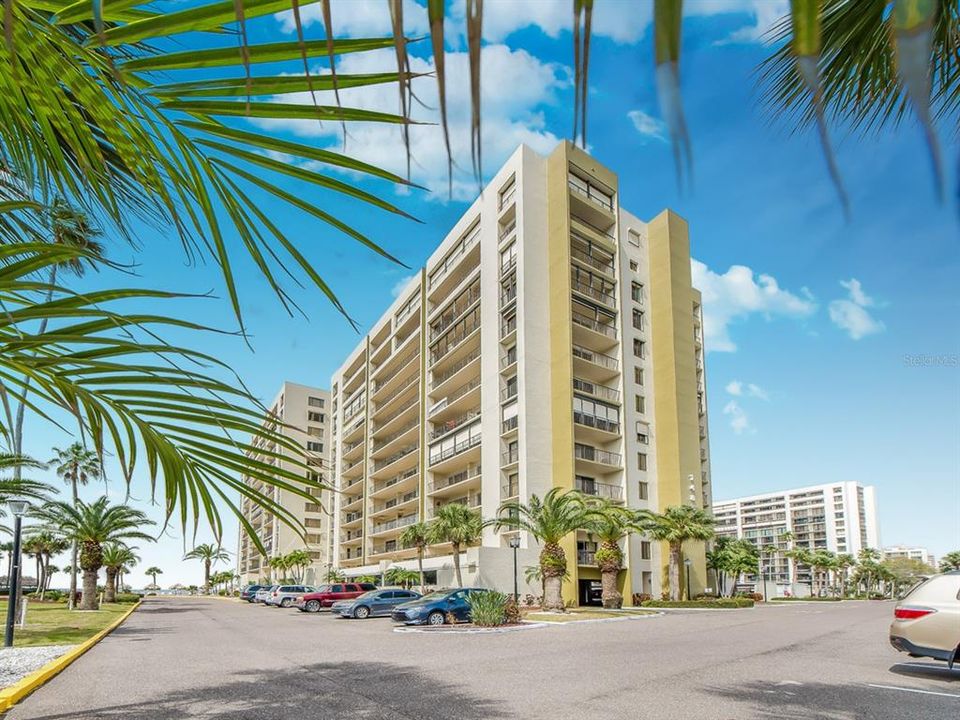 En Venta: $725,000 (2 camas, 2 baños, 1394 Pies cuadrados)