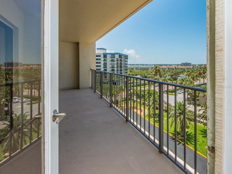 En Venta: $725,000 (2 camas, 2 baños, 1394 Pies cuadrados)