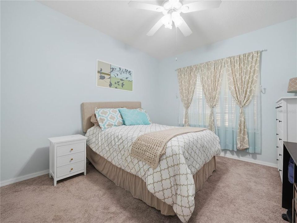 For Sale: $270,000 (3 beds, 2 baths, 1487 Square Feet)