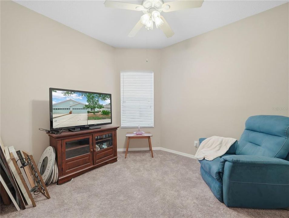 For Sale: $270,000 (3 beds, 2 baths, 1487 Square Feet)