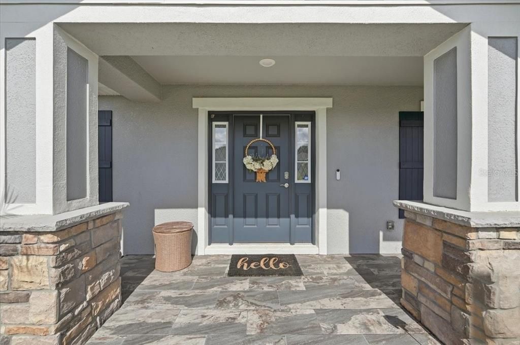 For Sale: $400,000 (3 beds, 2 baths, 1886 Square Feet)