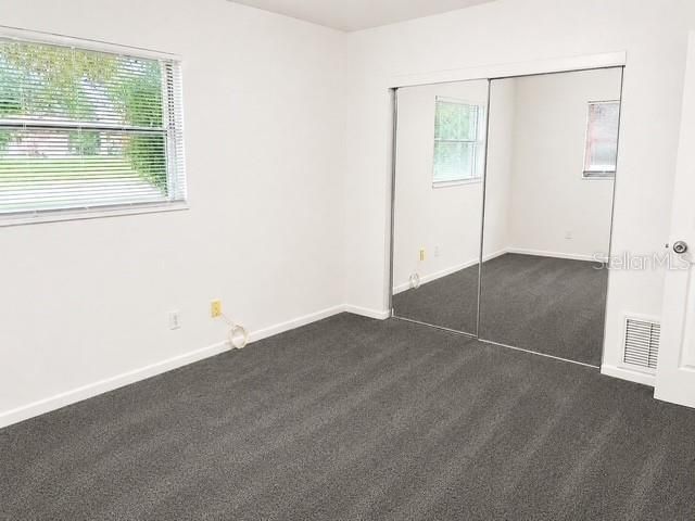 For Sale: $285,000 (2 beds, 1 baths, 1014 Square Feet)