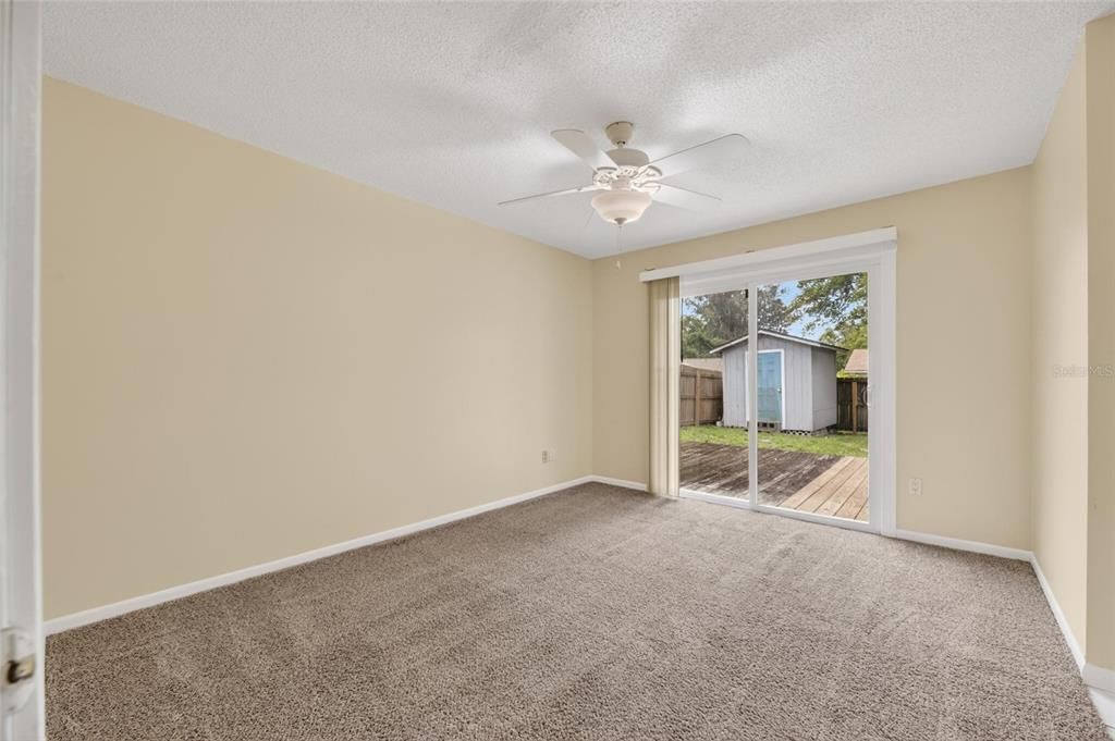 For Sale: $319,995 (3 beds, 2 baths, 1184 Square Feet)