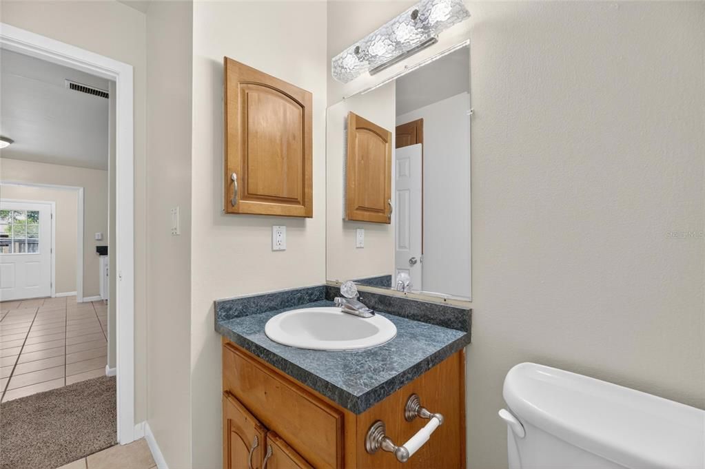 For Sale: $319,995 (3 beds, 2 baths, 1184 Square Feet)