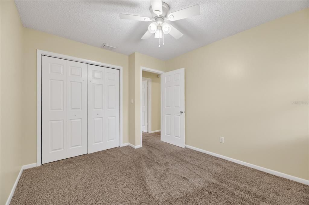 For Sale: $319,995 (3 beds, 2 baths, 1184 Square Feet)