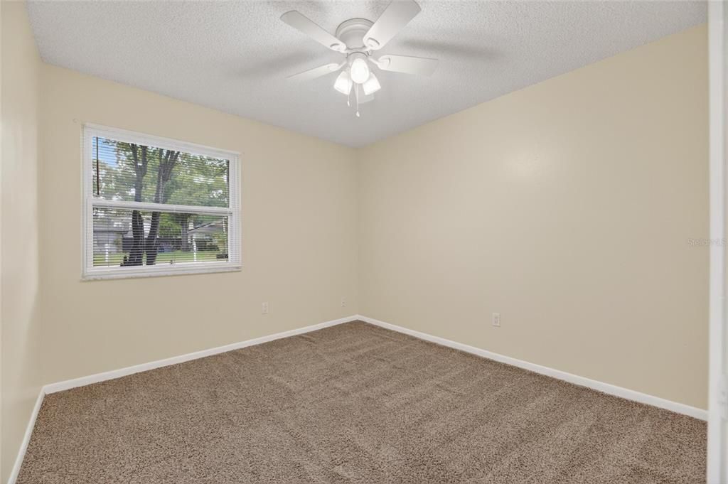 For Sale: $319,995 (3 beds, 2 baths, 1184 Square Feet)