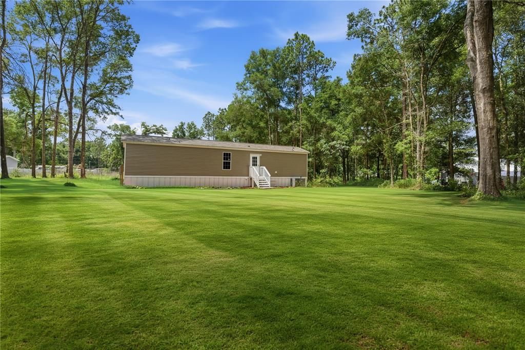 For Sale: $238,000 (2 beds, 2 baths, 747 Square Feet)