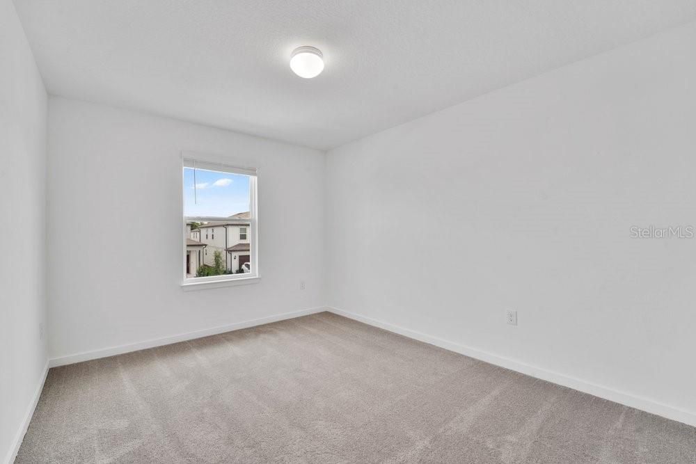 For Rent: $3,500 (5 beds, 3 baths, 2597 Square Feet)