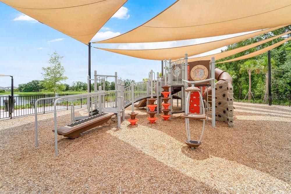 For Rent: $3,500 (5 beds, 3 baths, 2597 Square Feet)