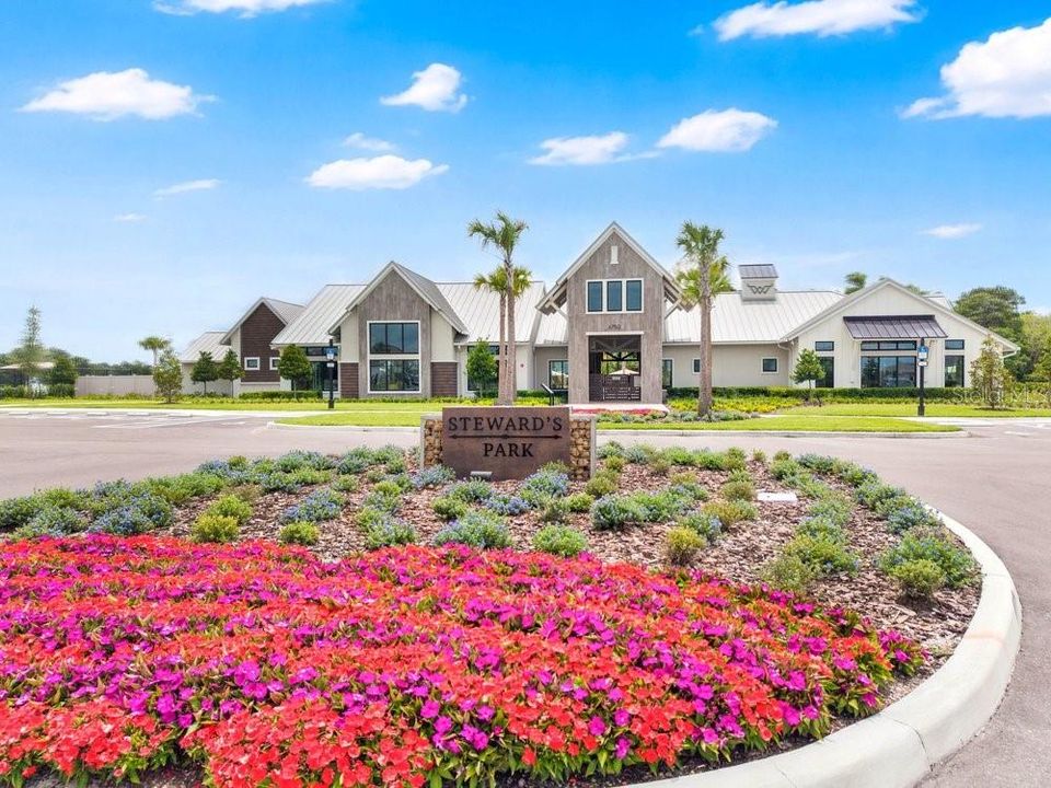 For Rent: $3,500 (5 beds, 3 baths, 2597 Square Feet)