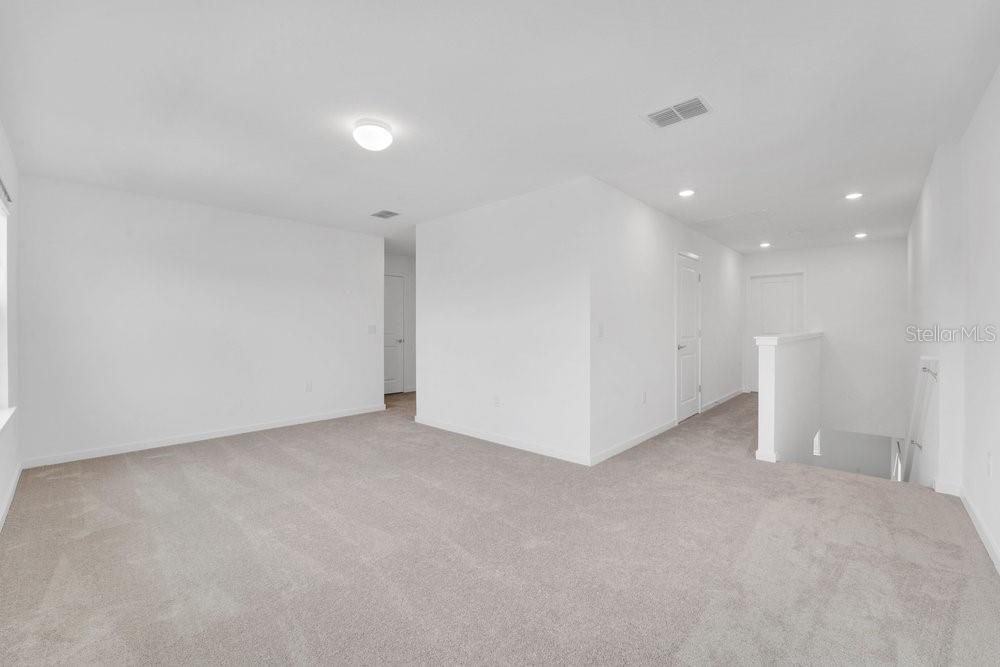 For Rent: $3,500 (5 beds, 3 baths, 2597 Square Feet)