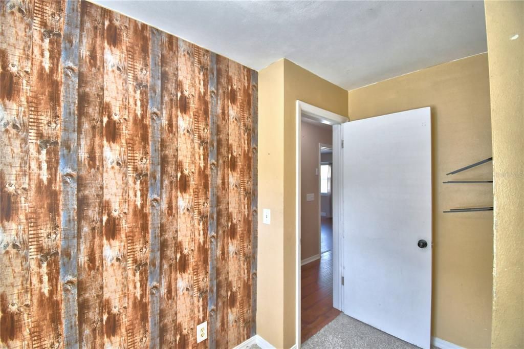 For Sale: $399,900 (4 beds, 3 baths, 2262 Square Feet)