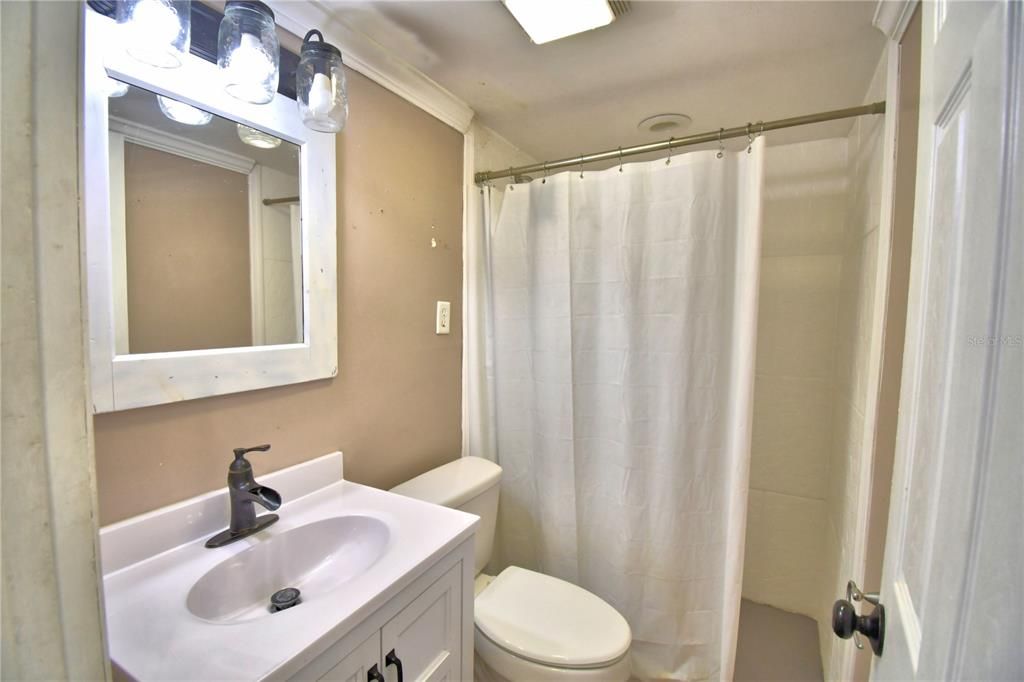 For Sale: $399,900 (4 beds, 3 baths, 2262 Square Feet)