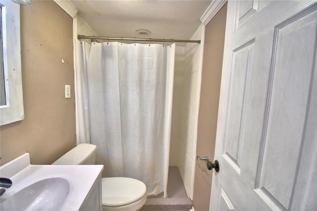 For Sale: $399,900 (4 beds, 3 baths, 2262 Square Feet)