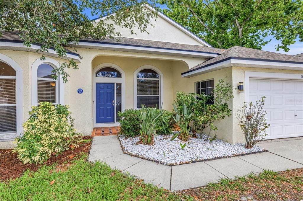 For Sale: $435,000 (4 beds, 2 baths, 2001 Square Feet)