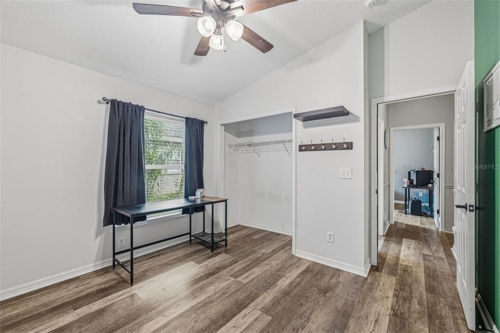 For Sale: $435,000 (4 beds, 2 baths, 2001 Square Feet)