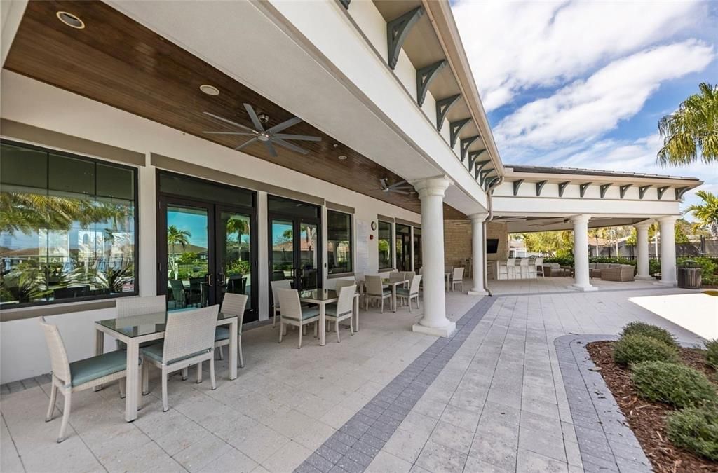 For Sale: $989,000 (3 beds, 3 baths, 2626 Square Feet)