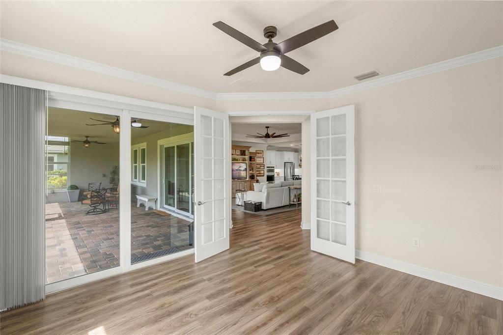 For Sale: $989,000 (3 beds, 3 baths, 2626 Square Feet)