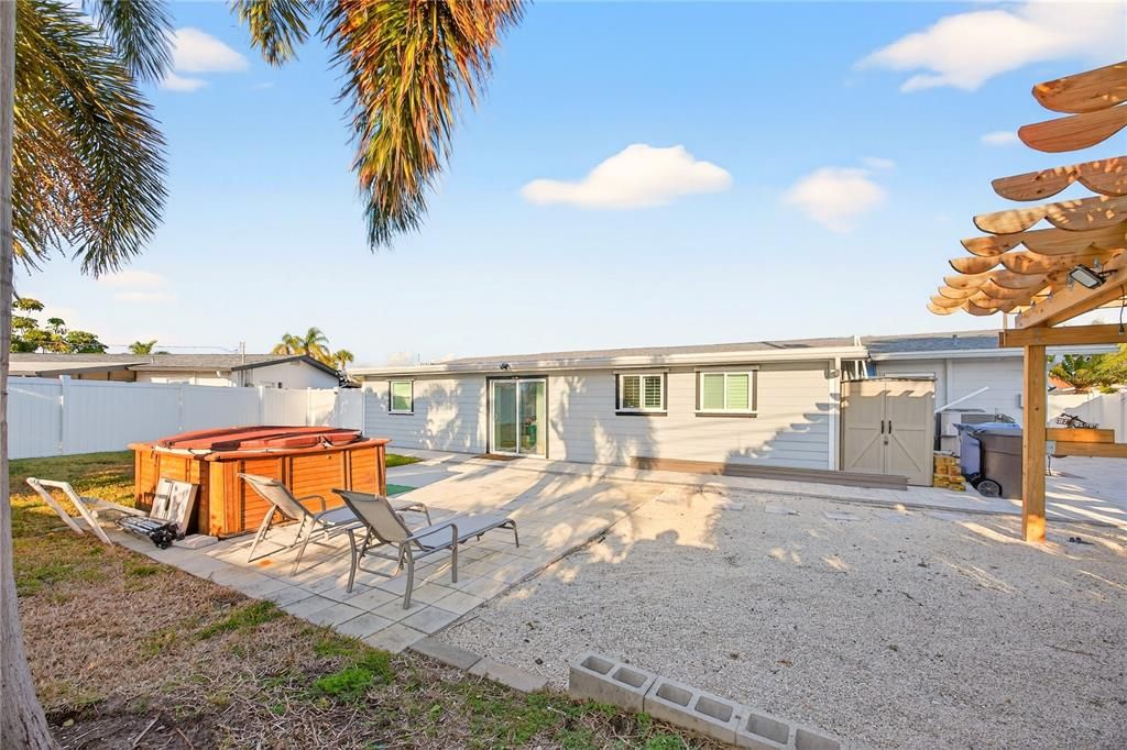 For Sale: $625,000 (4 beds, 2 baths, 1626 Square Feet)