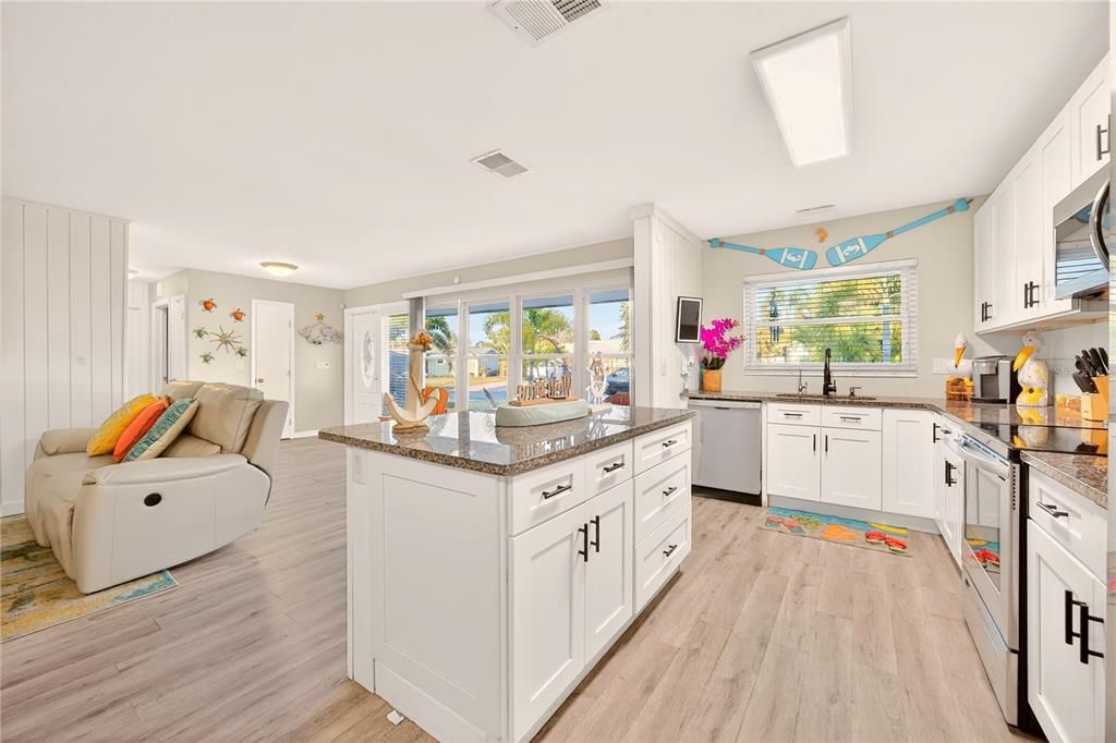 For Sale: $625,000 (4 beds, 2 baths, 1626 Square Feet)