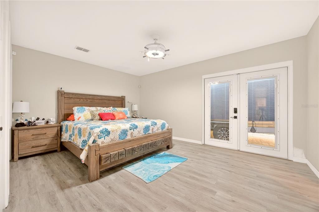 For Sale: $625,000 (4 beds, 2 baths, 1626 Square Feet)