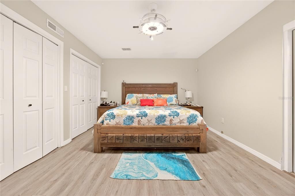 For Sale: $625,000 (4 beds, 2 baths, 1626 Square Feet)