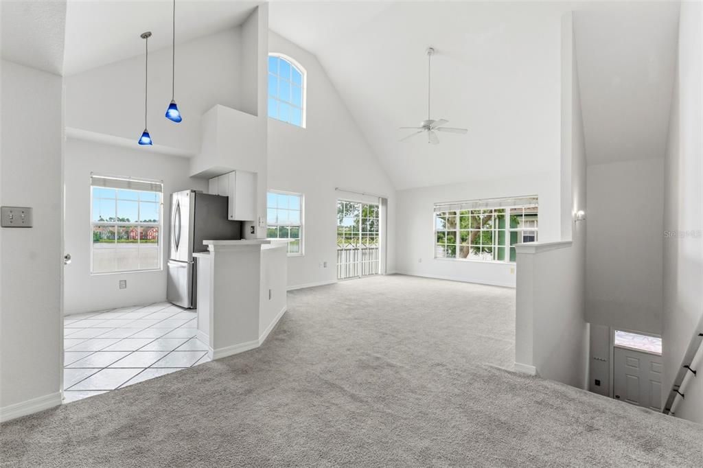 For Sale: $179,000 (2 beds, 2 baths, 1168 Square Feet)