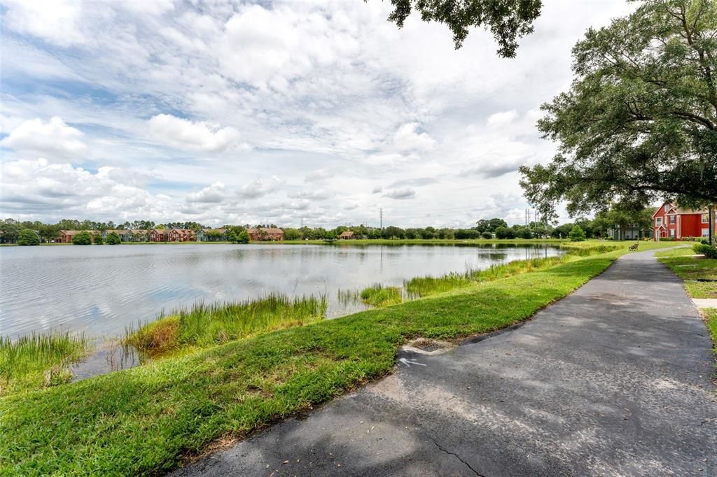 For Sale: $179,000 (2 beds, 2 baths, 1168 Square Feet)