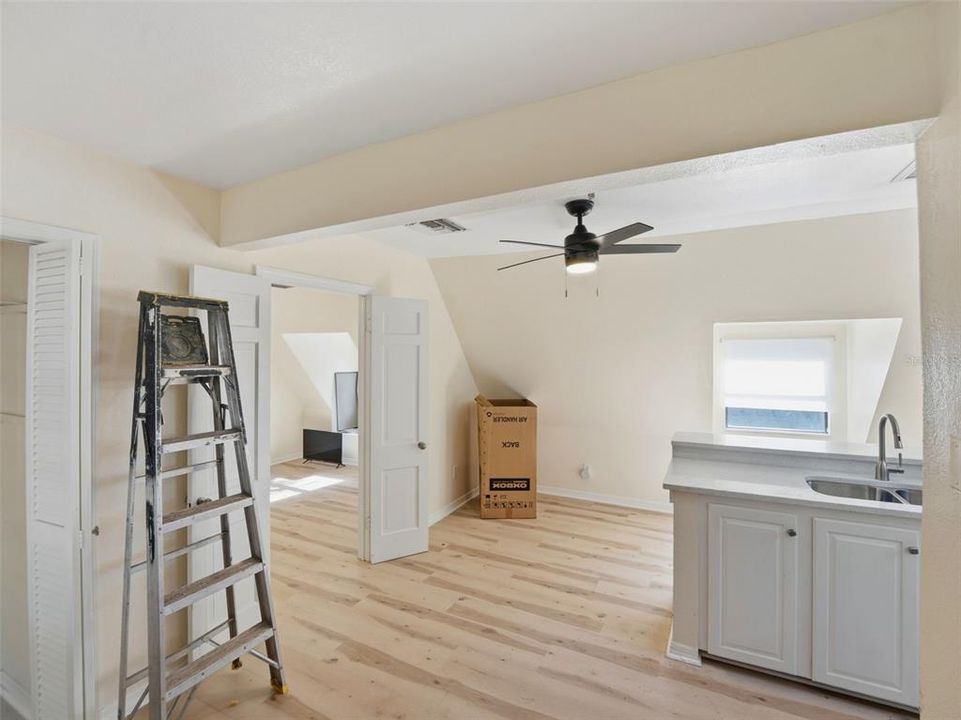 For Sale: $1,099,000 (4 beds, 3 baths, 1450 Square Feet)