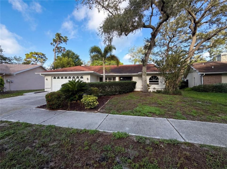 Active With Contract: $670,000 (3 beds, 2 baths, 2378 Square Feet)