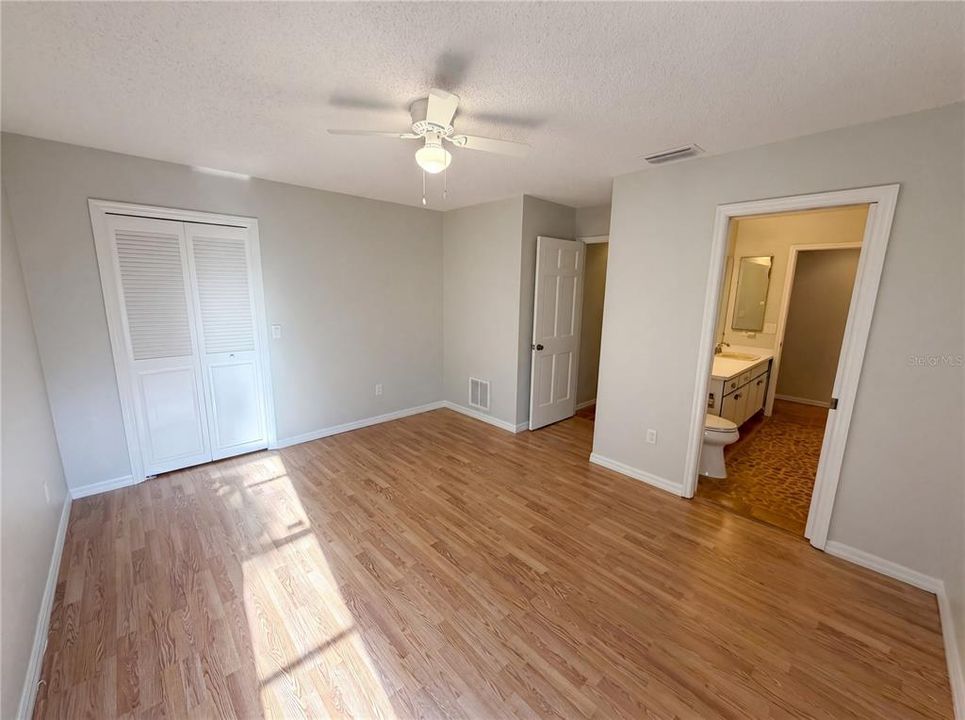 Active With Contract: $670,000 (3 beds, 2 baths, 2378 Square Feet)