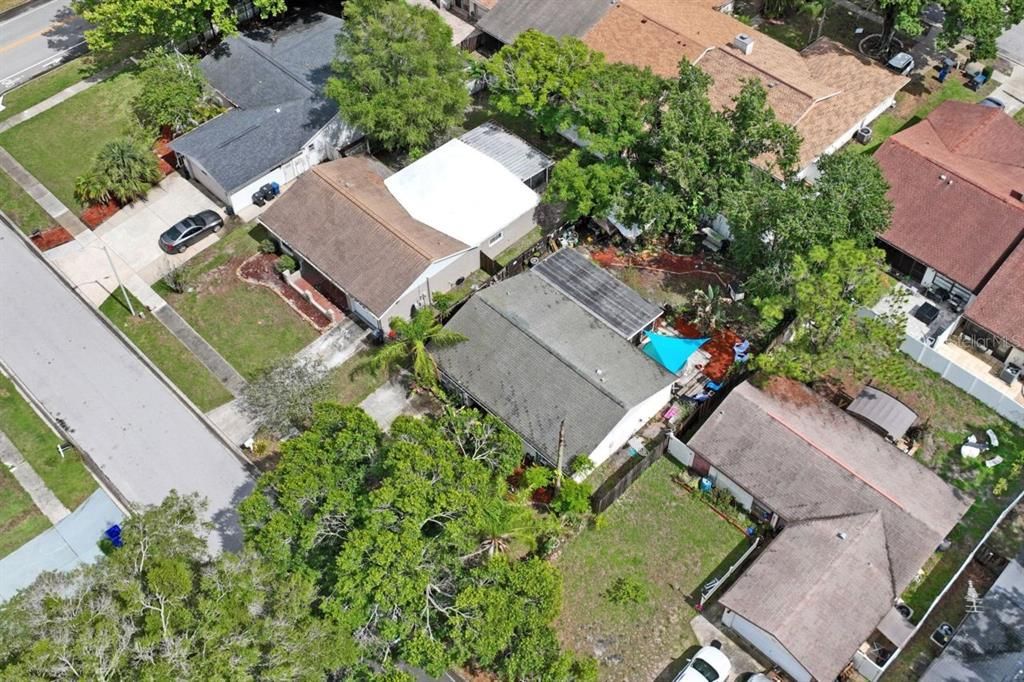 For Sale: $310,000 (2 beds, 1 baths, 1170 Square Feet)