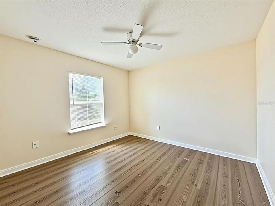 For Sale: $375,000 (4 beds, 3 baths, 3070 Square Feet)