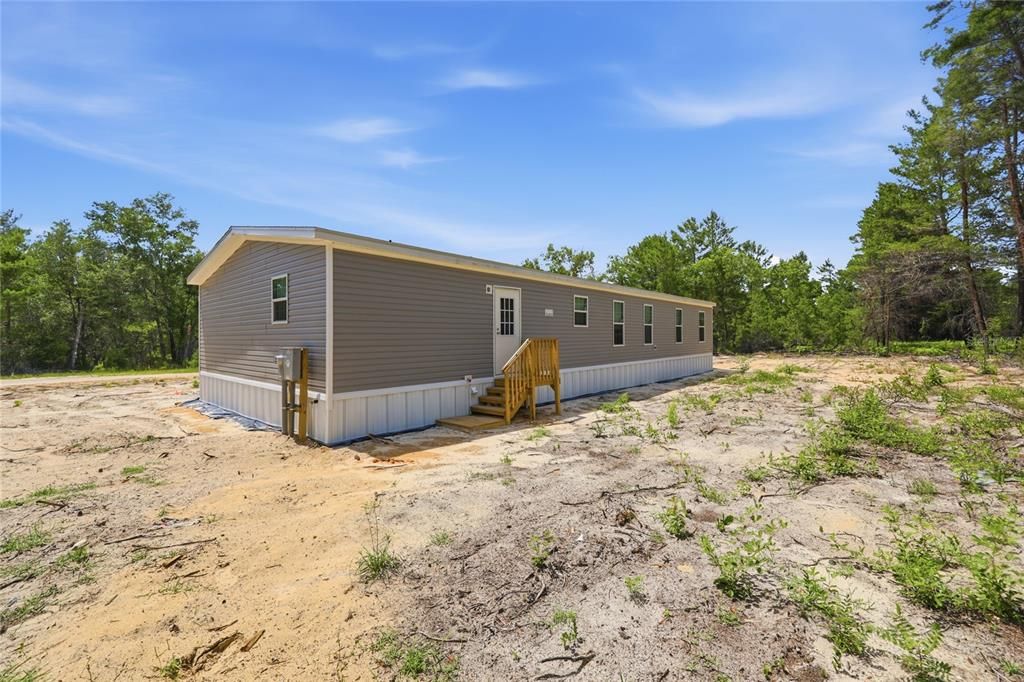 For Sale: $295,000 (4 beds, 2 baths, 1813 Square Feet)