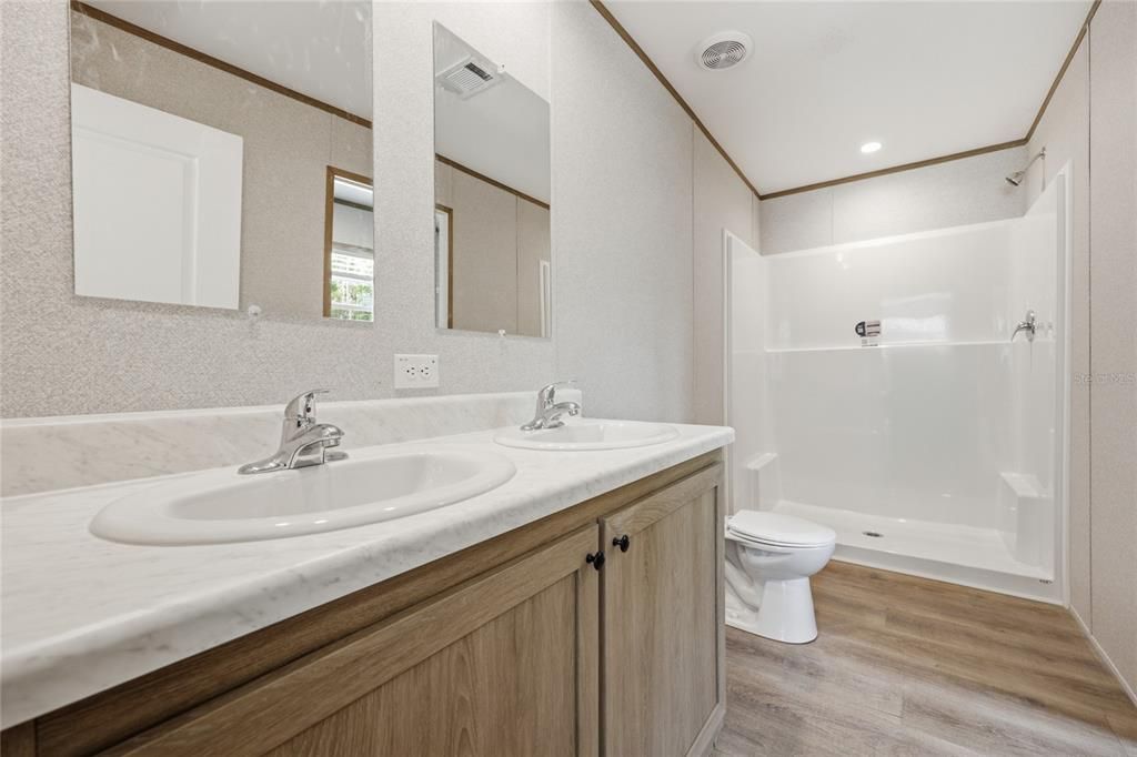 For Sale: $295,000 (4 beds, 2 baths, 1813 Square Feet)
