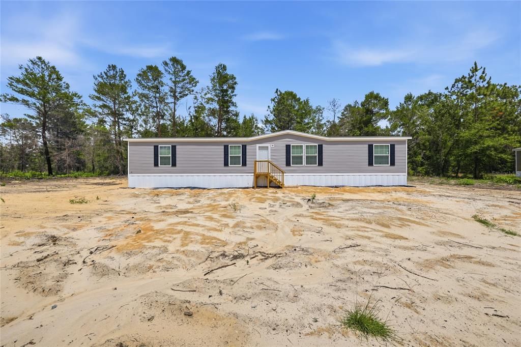 For Sale: $295,000 (4 beds, 2 baths, 1813 Square Feet)