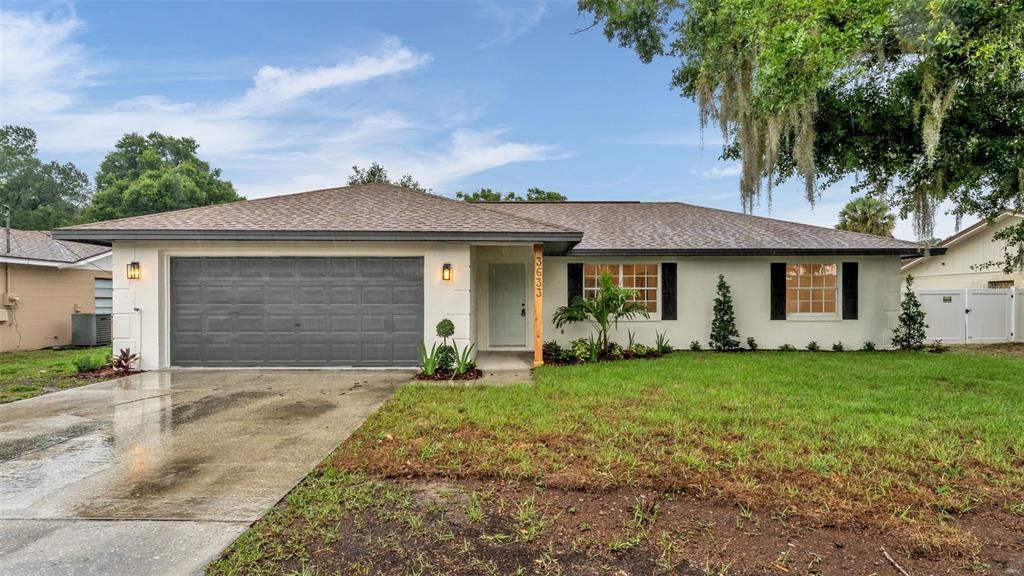 For Sale: $309,000 (3 beds, 2 baths, 1243 Square Feet)