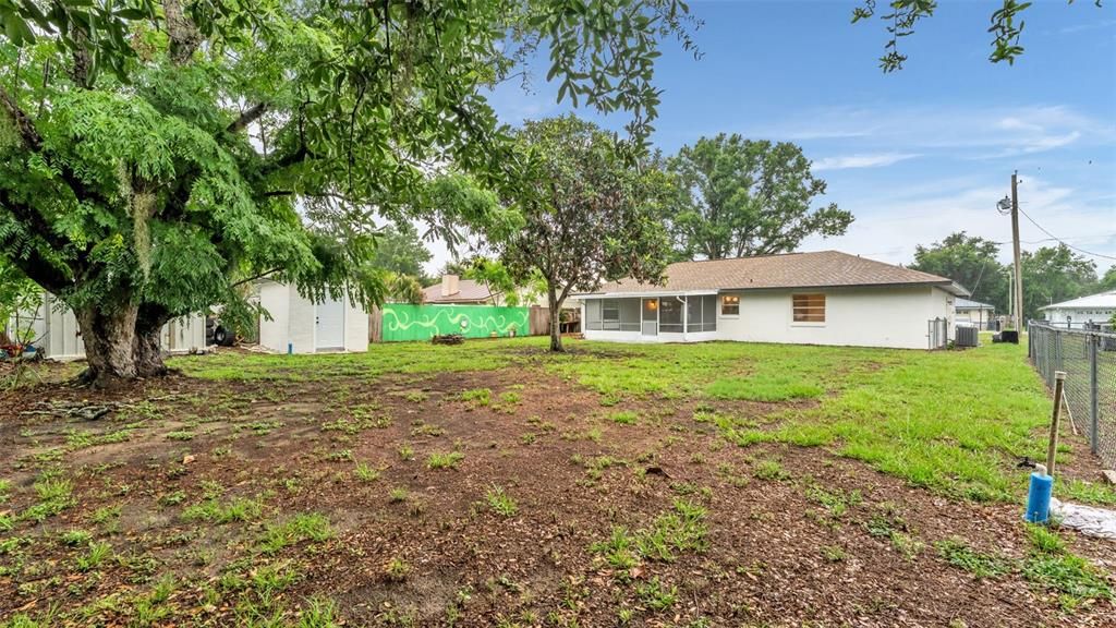 For Sale: $309,000 (3 beds, 2 baths, 1243 Square Feet)
