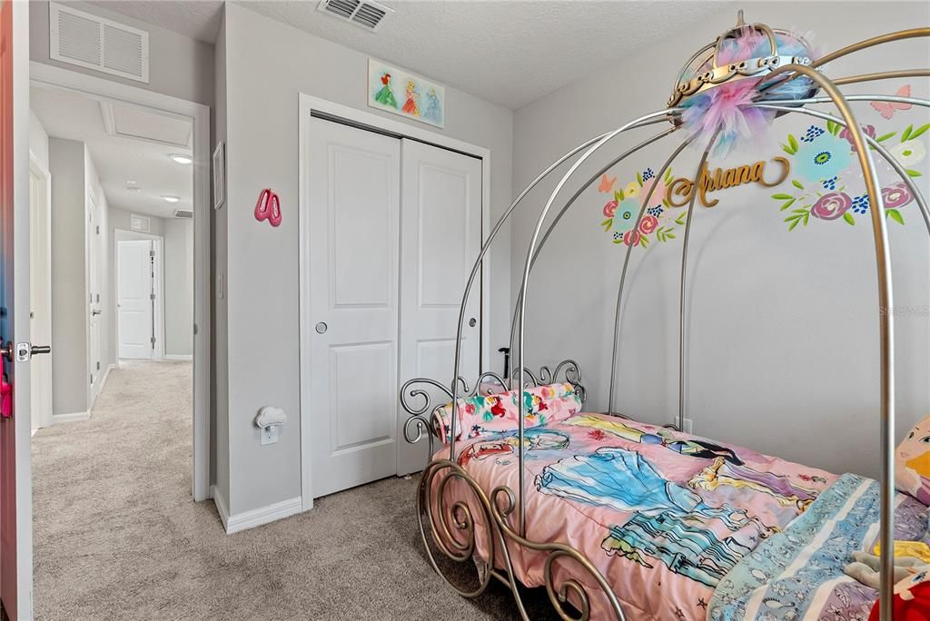 For Sale: $379,900 (3 beds, 2 baths, 1620 Square Feet)