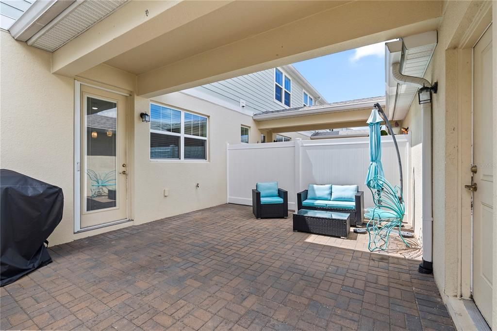 For Sale: $379,900 (3 beds, 2 baths, 1620 Square Feet)