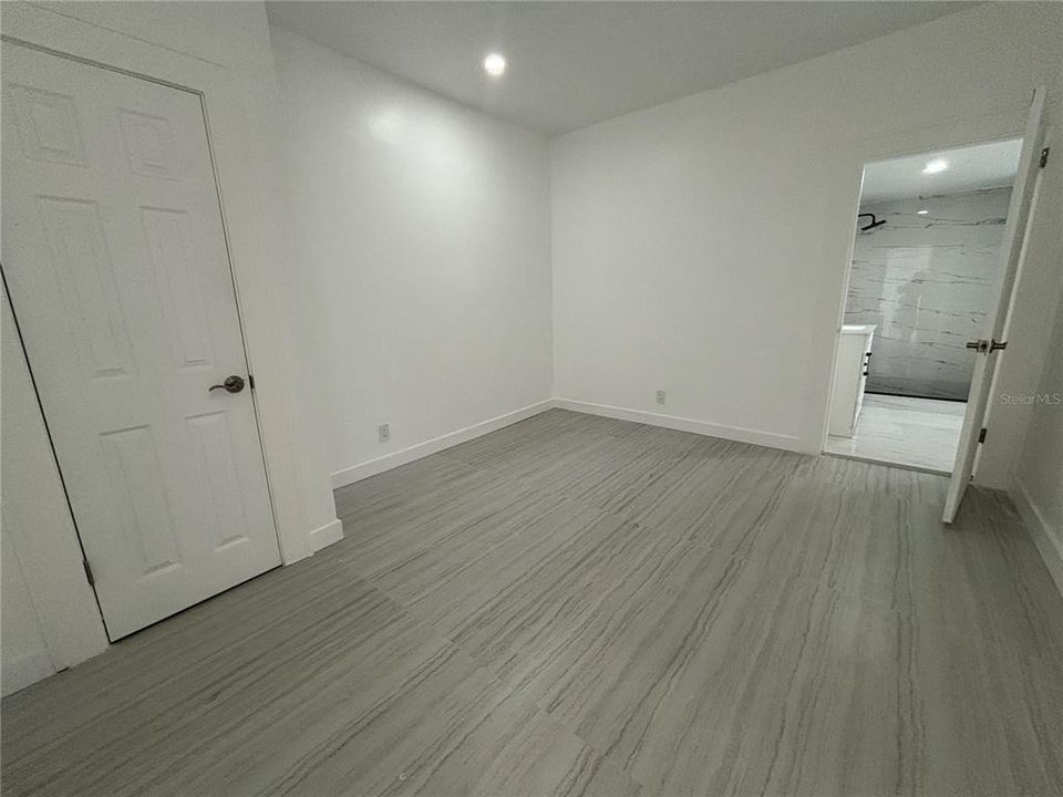 For Rent: $2,900 (4 beds, 2 baths, 1448 Square Feet)