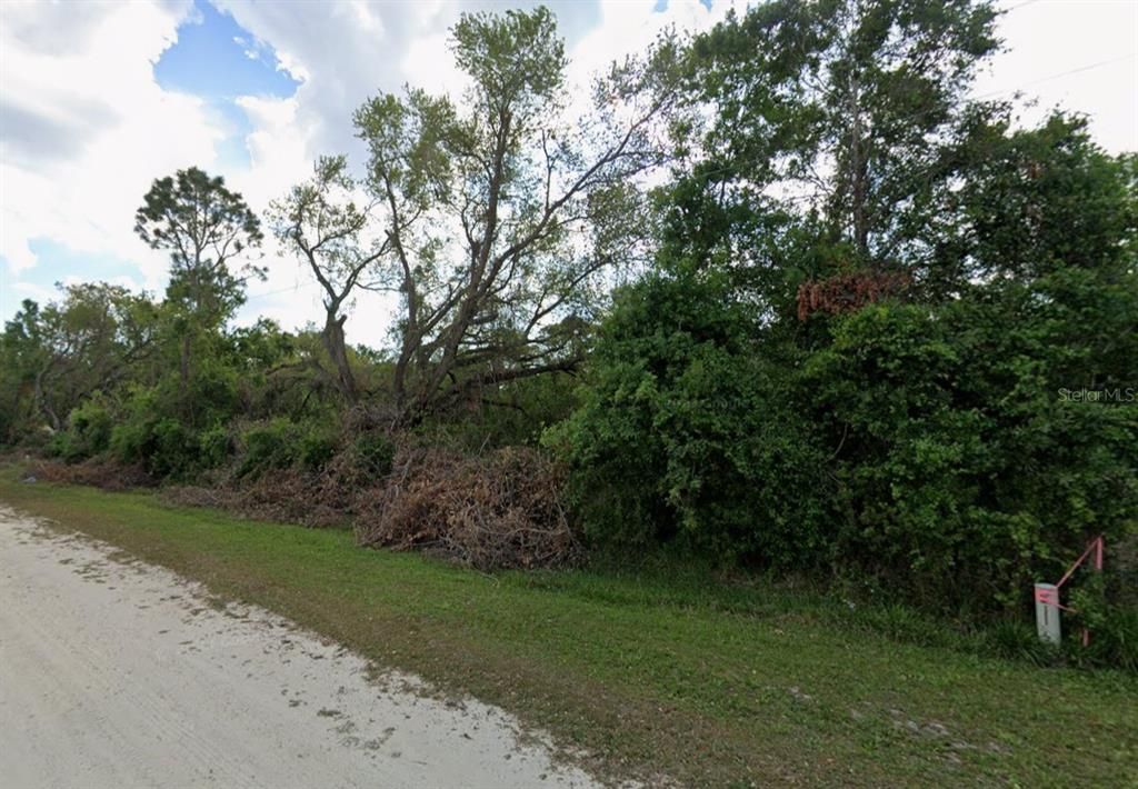 En Venta: $39,000 (0.35 acres)