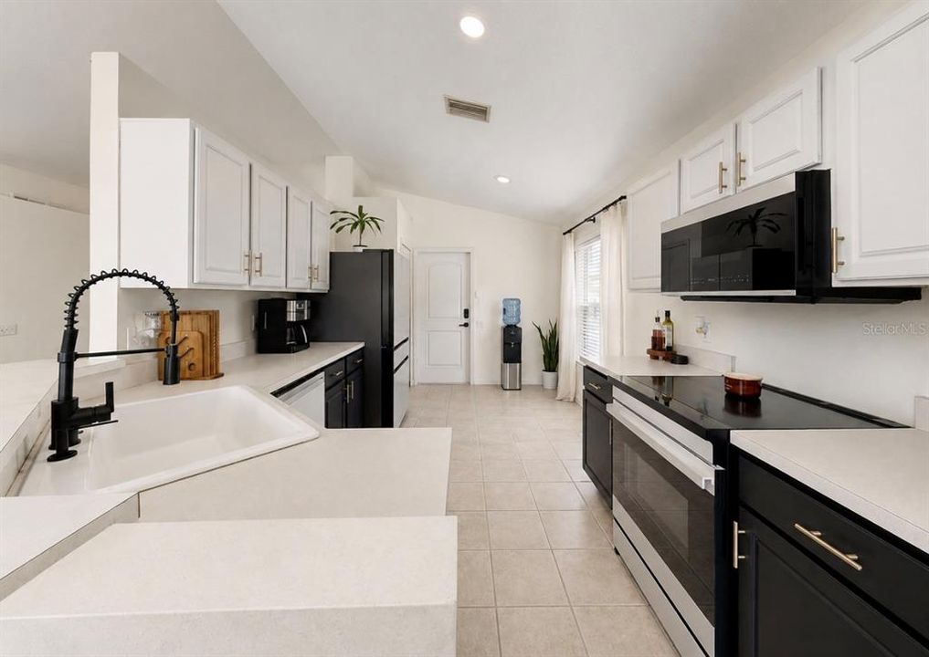 En Venta: $354,900 (3 camas, 2 baños, 1507 Pies cuadrados)
